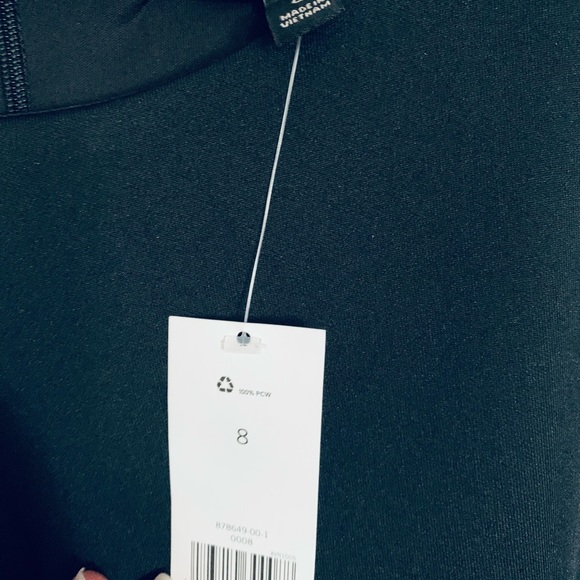 Dress - Picture 4 of 4